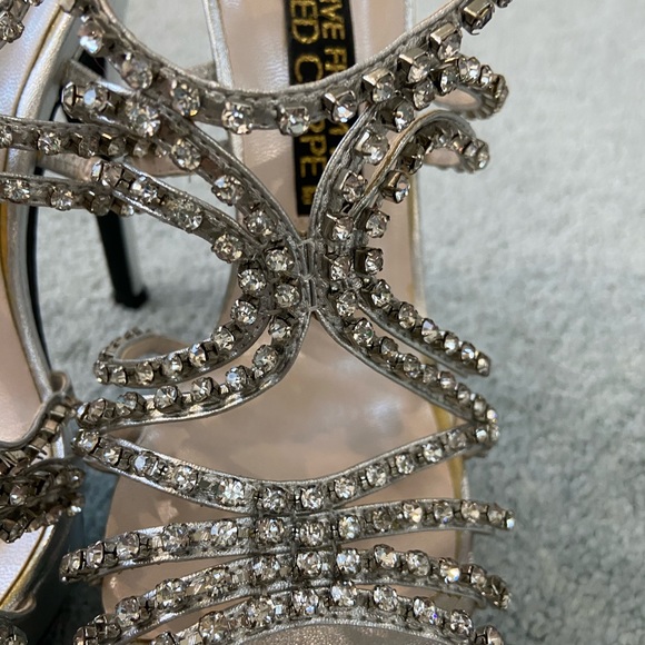 💿Silver Rhinestone Heels💿 - Picture 3 of 6